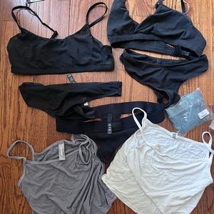 Skims Bundle (brand new)